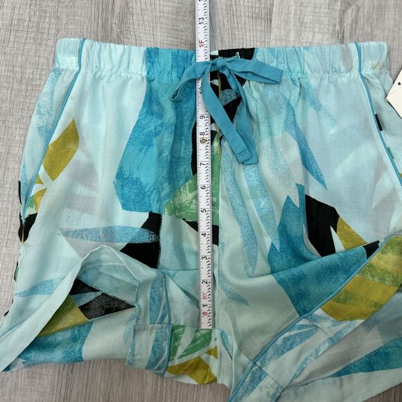 NWT 2-Pack Stars Above Women’s Sleep Shorts Tropical Leaf Print Size S - Picture 16 of 16